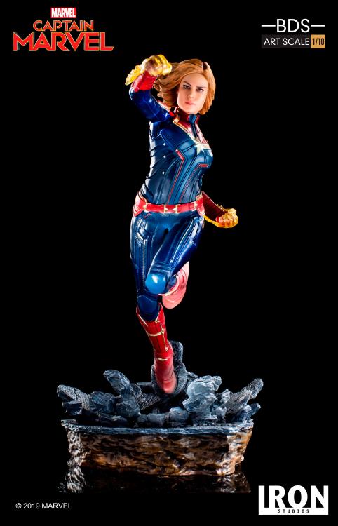 Captain Marvel Battle Diorama Series Captain Marvel 1/10 Art Scale Limited Edition Statue Gallery Image 6