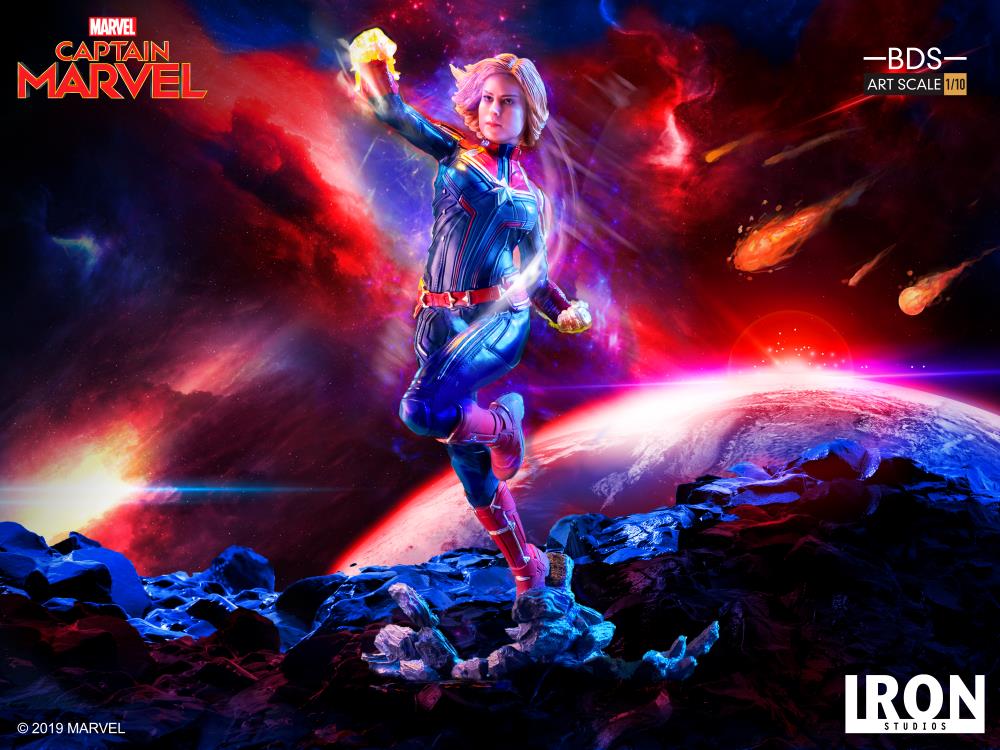 Captain Marvel Battle Diorama Series Captain Marvel 1/10 Art Scale Limited Edition Statue Gallery Image 9