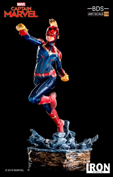 Captain Marvel Battle Diorama Series Captain Marvel 1/10 Art Scale Limited Edition Statue Gallery Image 3