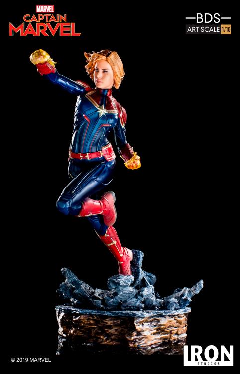 Captain Marvel Battle Diorama Series Captain Marvel 1/10 Art Scale Limited Edition Statue Gallery Image 4