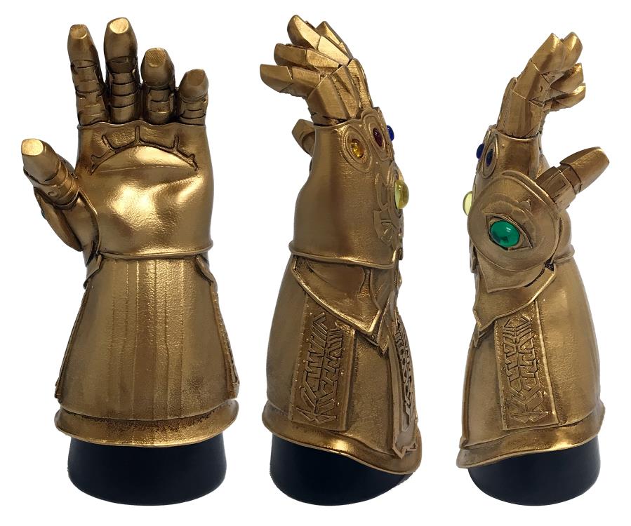 Avengers: Infinity War Infinity Gauntlet Desk Monument PX Previews Exclusive Gallery Image 4