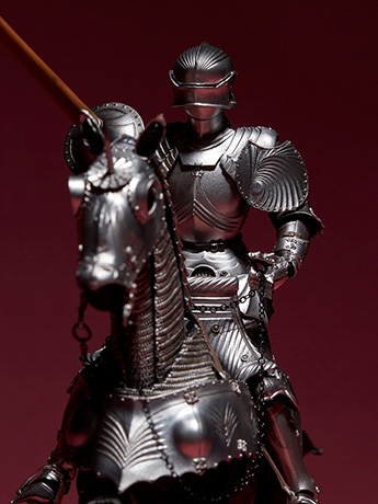 KT Project KT-027 Takeya Shiki Jizai Okimono Kitaro 15th Century Gothic Equestrian Armor (Silver) Gallery Image 2