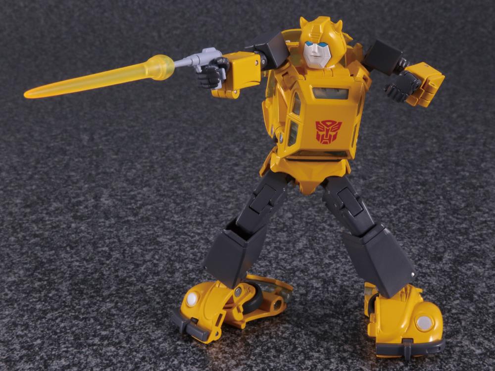Transformers Masterpiece MP-45 Bumblebee (Ver. 2) With Collectible Pin Gallery Image 6