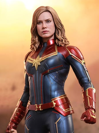 Captain Marvel MMS522 Captain Marvel (Deluxe) 1/6th Scale