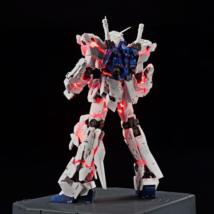 Mobile Suit Gundam Unicorn RG RX-0 Unicorn Gundam (Destroy Mode) Ver.TWC Exclusive Lighting 1/144 Scale Model Kit Gallery Image 7