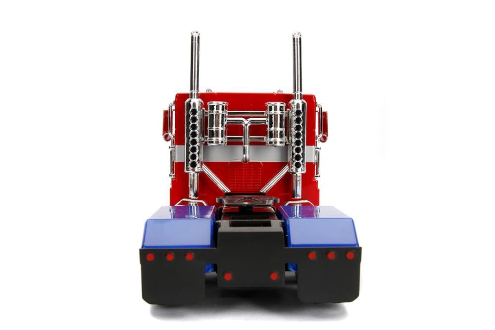 Transformers G1 Hollywood Rides Optimus Prime 1/24 Scale Vehicle Gallery Image 6
