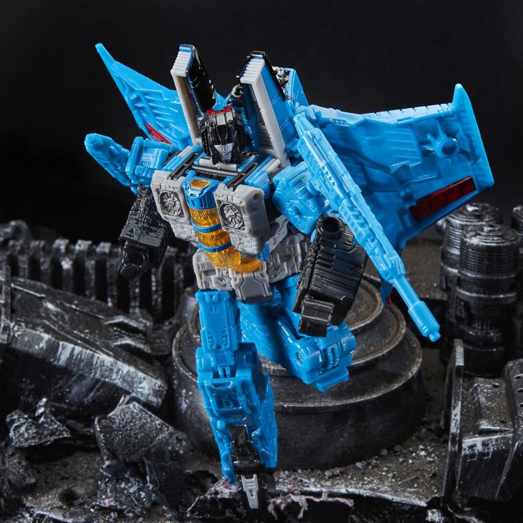 Transformers War for Cybertron: Siege Voyager Thundercracker Gallery Image 5