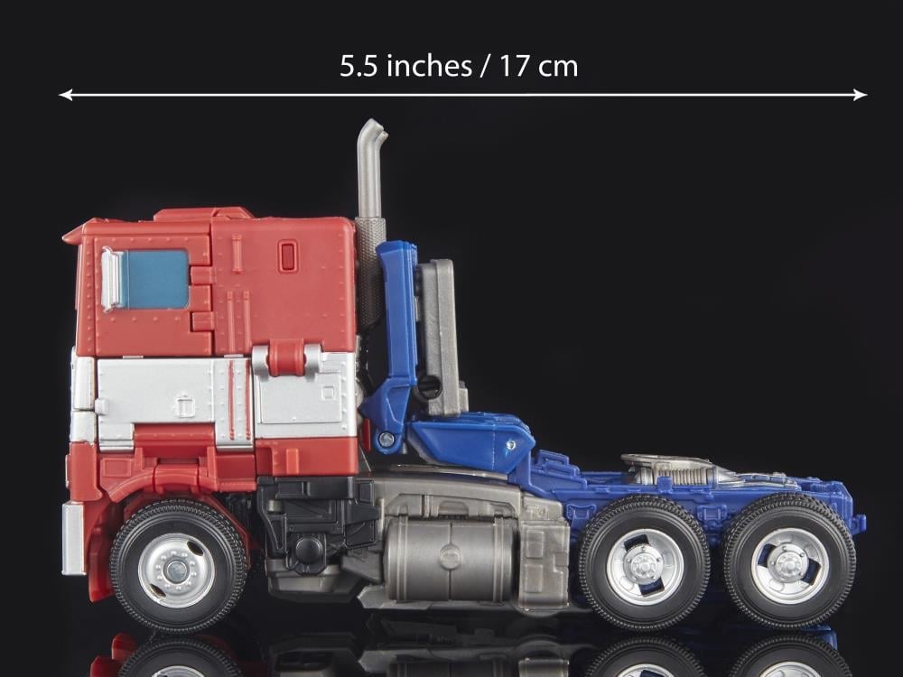 Transformers Studio Series 38 Voyager Class Optimus Prime Gallery Image 7