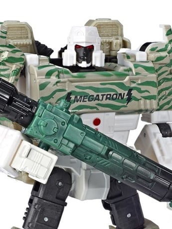 Transformers War for Cybertron: Siege Voyager Combat Megatron Exclusive Gallery Image 2