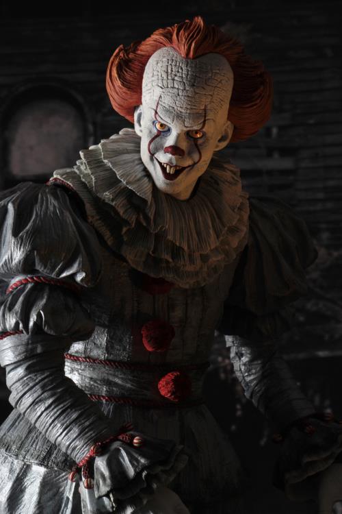 IT (2017) Pennywise 1/4 Scale Figure Gallery Image 9