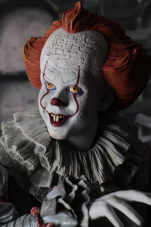 IT (2017) Pennywise 1/4 Scale Figure Gallery Image 6