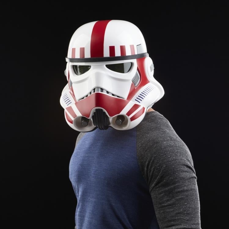 Star Wars: The Black Series Imperial Shock Trooper 1:1 Scale Wearable Helmet (Electronic) Gallery Image 10
