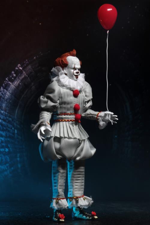 IT (2017) Pennywise Figure Gallery Image 4