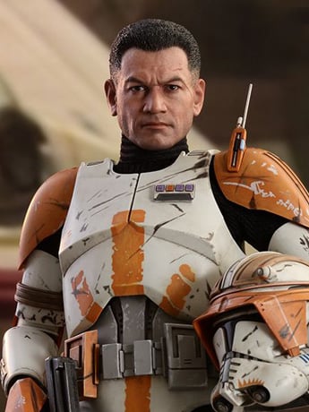 Star Wars: Revenge of the Sith MMS524 Commander Cody 1/6th Scale Collectible Figure Gallery Image 2