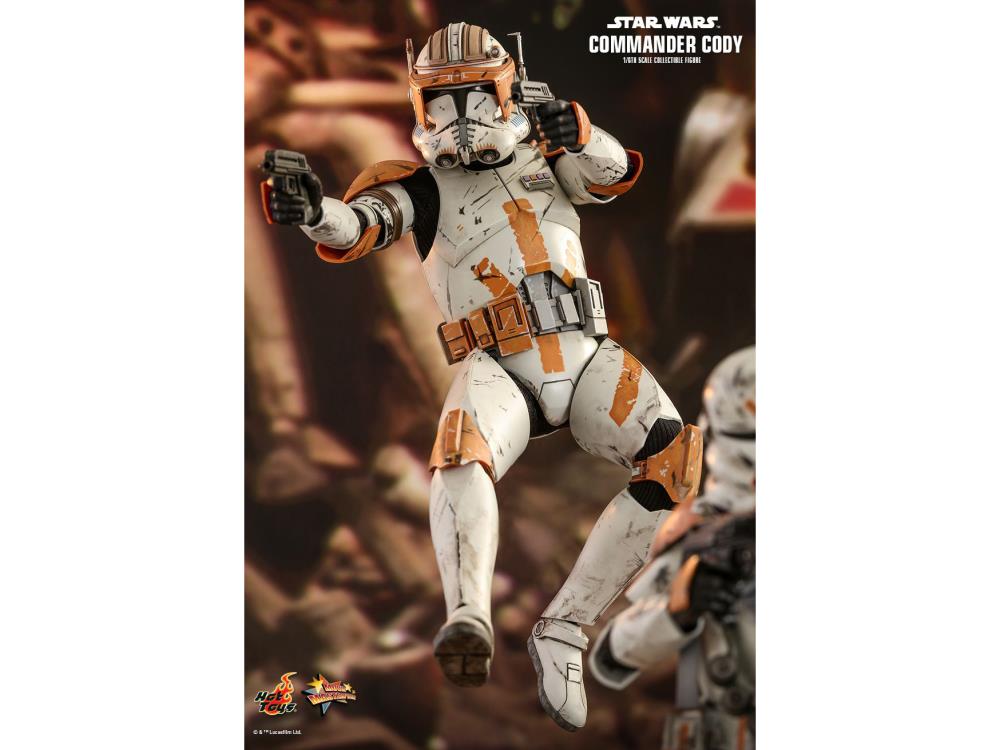 Star Wars: Revenge of the Sith MMS524 Commander Cody 1/6th Scale Collectible Figure Gallery Image 6