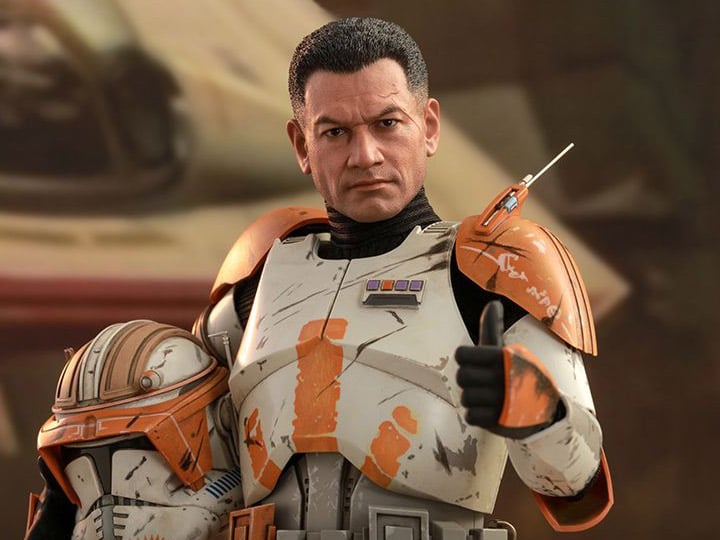 Star Wars: Revenge of the Sith MMS524 Commander Cody 1/6th Scale Collectible Figure Gallery Image 1