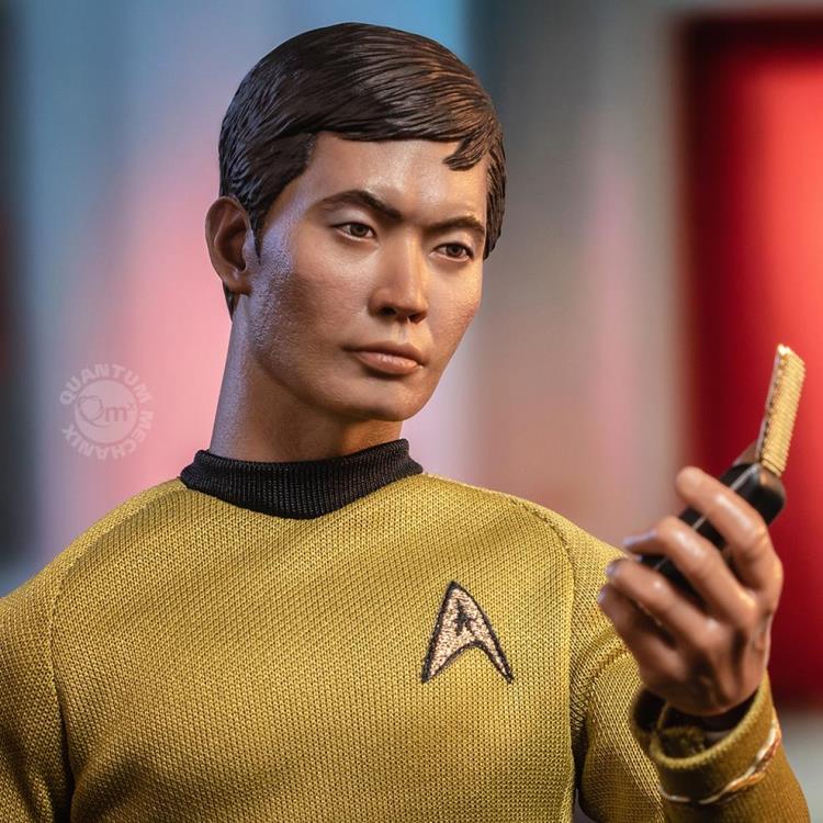 Star Trek: The Original Series Hikaru Sulu 1/6 Scale Articulated Figure Gallery Image 8