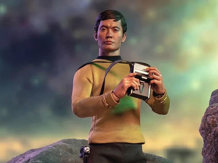 Star Trek: The Original Series Hikaru Sulu 1/6 Scale Articulated Figure Gallery Image 1