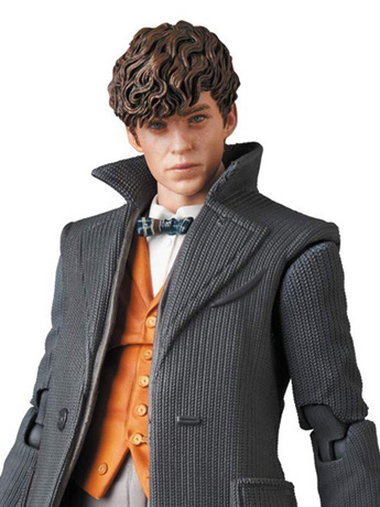 Fantastic Beasts MAFEX No.097 Newt Scamander Action Figure Gallery Image 2