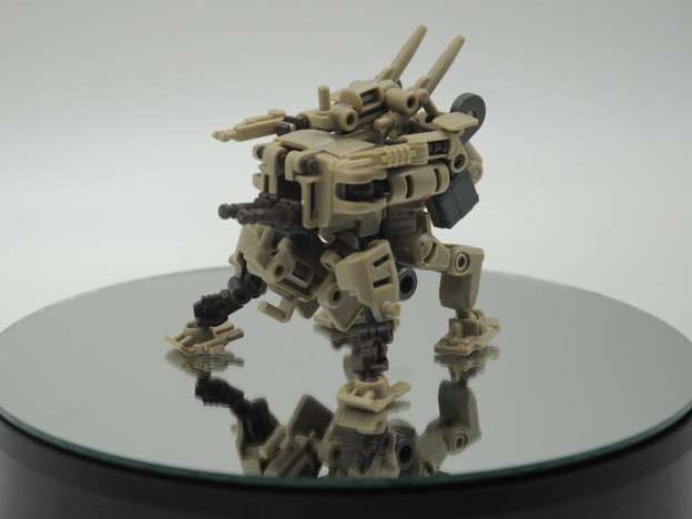 Multiabyss V-Link Mecha Striker + Logistic (Brown) 1/60 Scale Model Kit Gallery Image 4