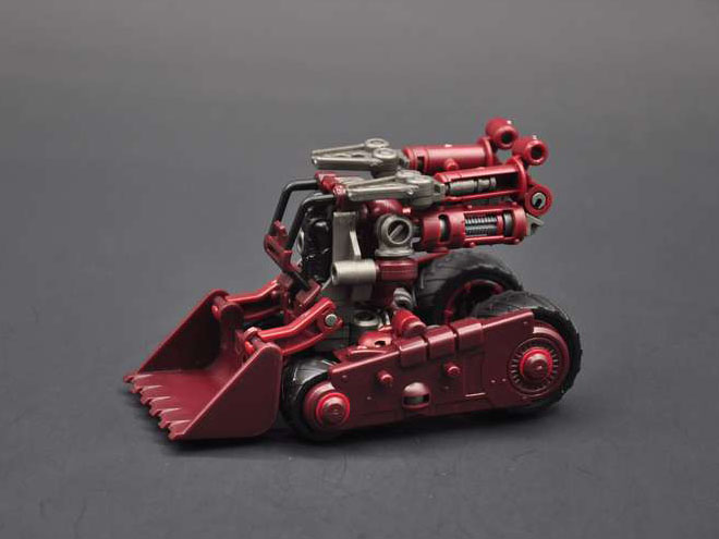 Multiabyss V-Link Mecha Defender + Construction (Red) 1/60 Scale Model Kit Gallery Image 6