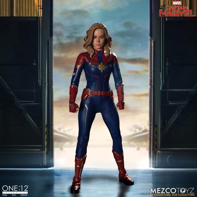 Mezco Captain Marvel | One:12 Captain Marvel Figure