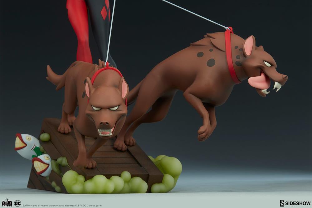 Batman: The Animated Series Harley Quinn with Hyenas Statue Gallery Image 11