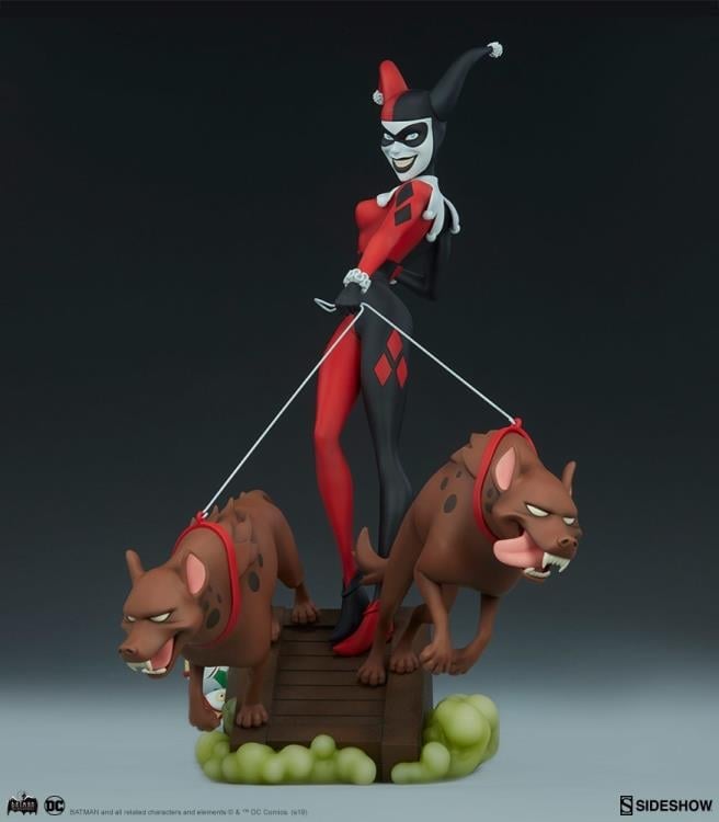 Batman: The Animated Series Harley Quinn with Hyenas Statue Gallery Image 3