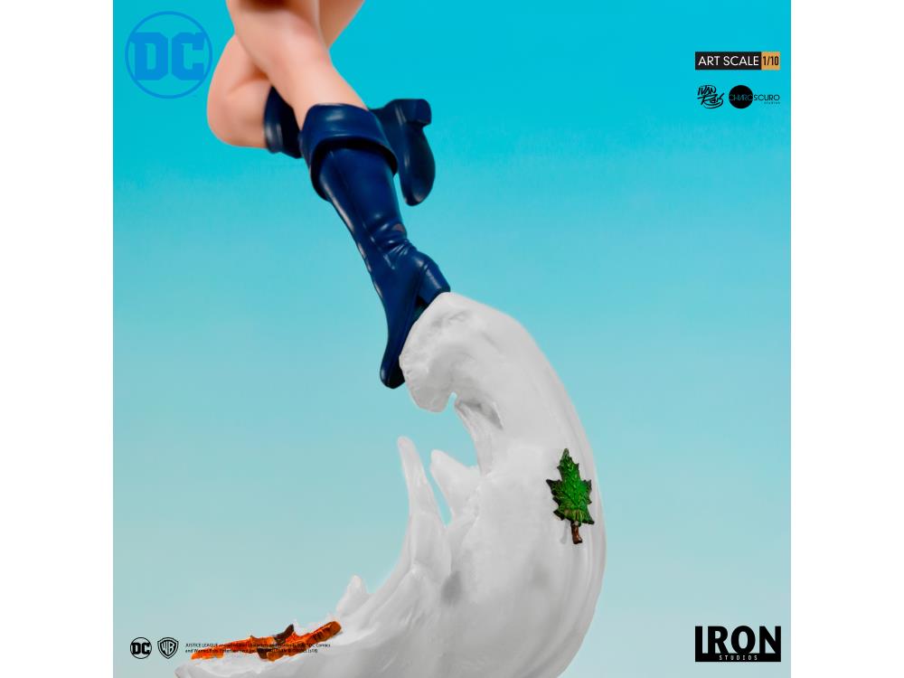 DC Comics Power Girl 1/10 Art Scale Limited Edition Statue Gallery Image 6