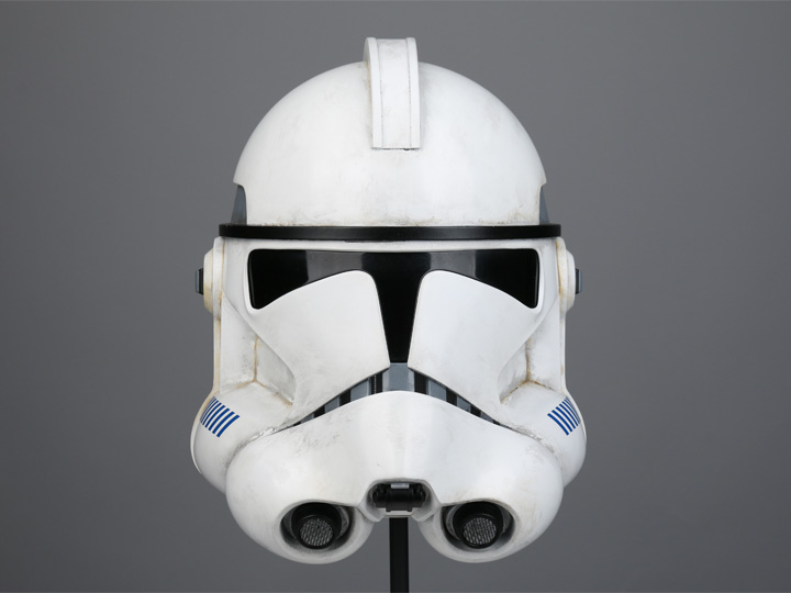 Star Wars: Revenge of the Sith Clone Trooper Phase II (Weathered) 1:1 Scale Wearable Helmet Gallery Image 1