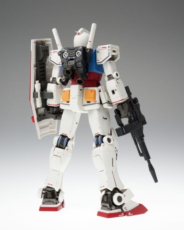 Gundam Fix Figuration Metal Composite RX-78-2 Gundam (40th Anniversary Ver.) Gallery Image 9
