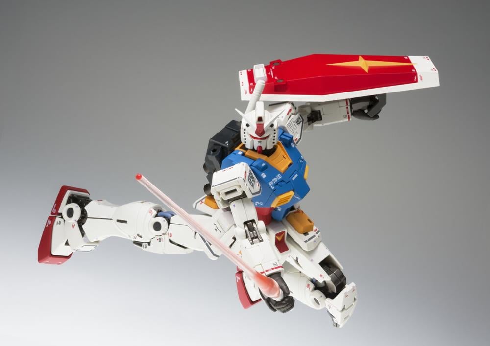 Gundam Fix Figuration Metal Composite RX-78-2 Gundam (40th Anniversary Ver.) Gallery Image 7