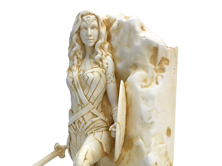 DC Comics Neo-Classical Wonder Woman Marble Finish Fine Art Statue Gallery Image 1
