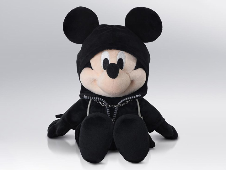 Kingdom Hearts King Mickey Plush Gallery Image 1