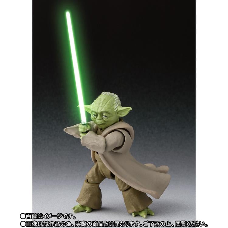 Star Wars S.H.Figuarts Yoda (Revenge of the Sith) Exclusive Action Figure Gallery Image 3