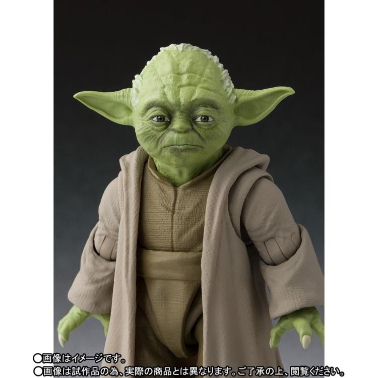 Star Wars S.H.Figuarts Yoda (Revenge of the Sith) Exclusive Action Figure Gallery Image 9