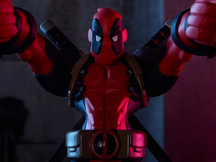 Marvel Super Heroes in Sneakers Wade Designer Figure Gallery Image 1