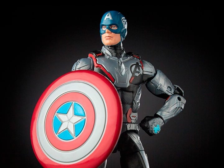 Avengers: Endgame Marvel Legends Captain America Action Figure Gallery Image 1