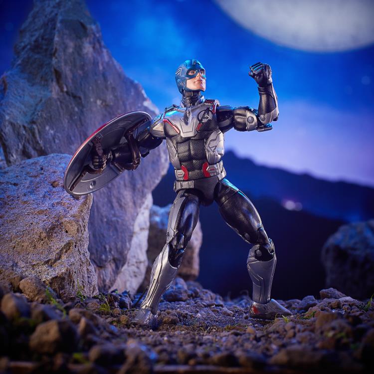 Avengers: Endgame Marvel Legends Captain America Action Figure Gallery Image 4