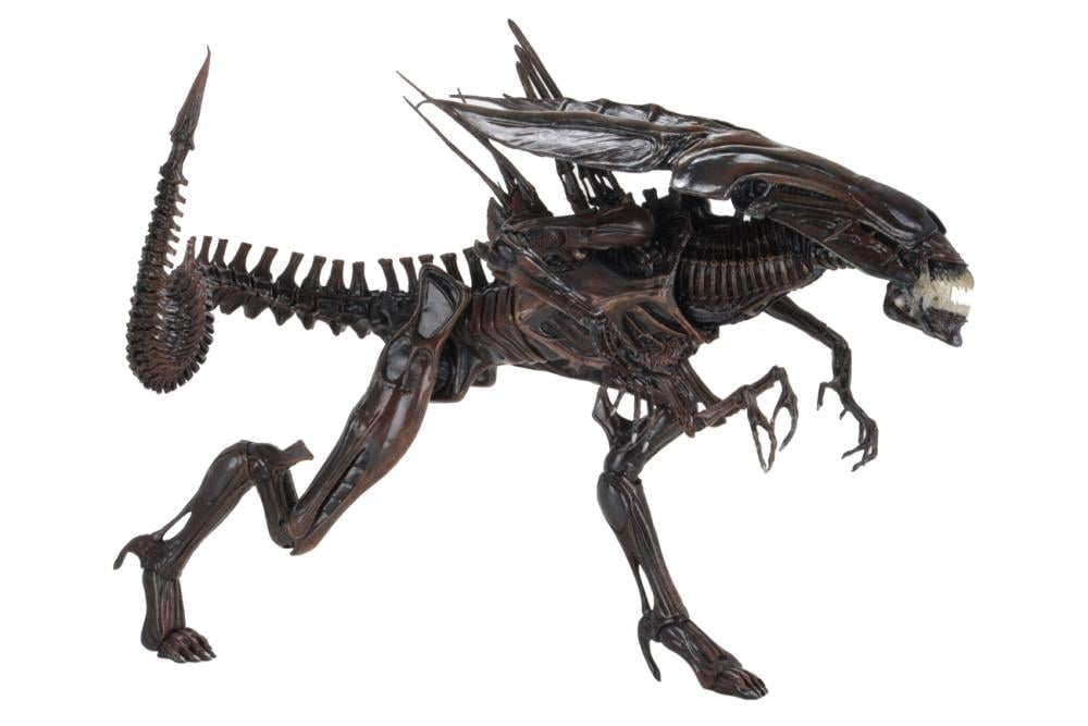 Alien: Resurrection Ultra Deluxe Alien Queen Figure Gallery Image 14