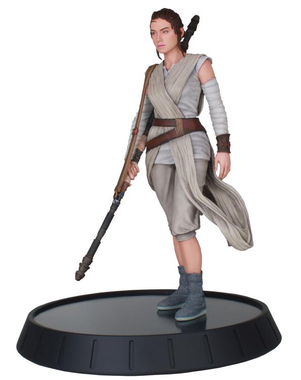 Star Wars Milestones Rey (The Force Awakens) Limited Edition Statue Gallery Image 3