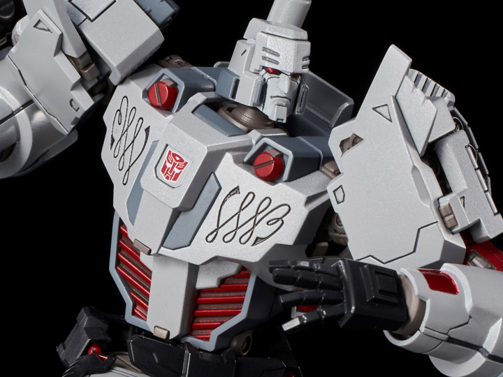 Transformers Furai 06 Megatron IDW (Autobot Ver.) Model Kit Gallery Image 2