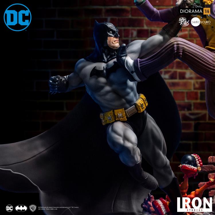 DC Comics Batman vs The Joker Battle 1/6 Scale Limited Edition Diorama Gallery Image 13