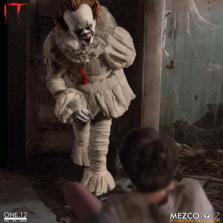 IT (2017) One:12 Collective Pennywise Gallery Image 4