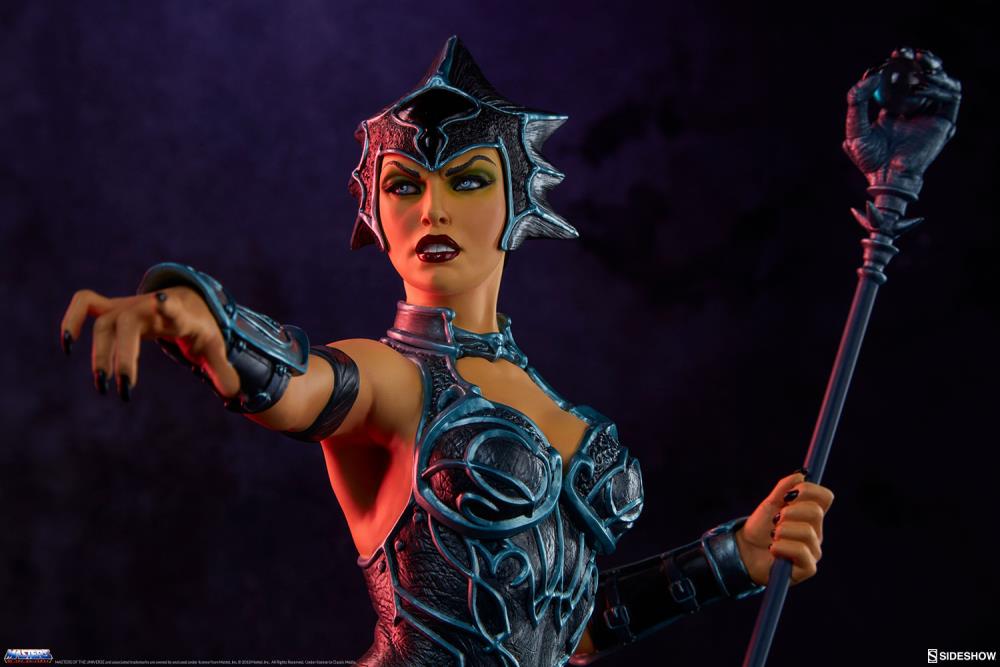 Masters of The Universe Evil-Lyn (Classic) Exclusive Limited Edition Statue Gallery Image 11