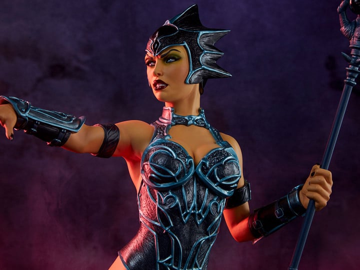 Masters of The Universe Evil-Lyn (Classic) Exclusive Limited Edition Statue Gallery Image 1