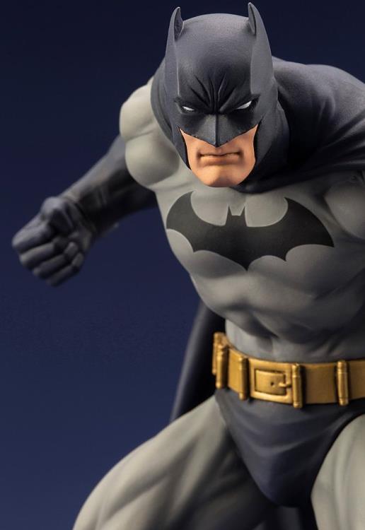 Batman: Hush ArtFX+ Batman Statue Gallery Image 9