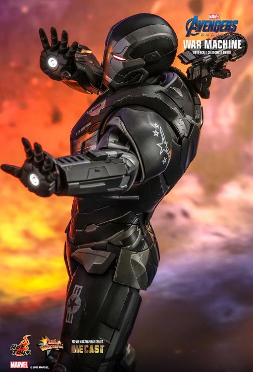 Avengers: Endgame MMS530D31 War Machine 1/6th Scale Collectible Figure Gallery Image 7