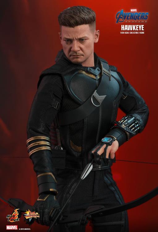 Avengers: Endgame MMS531 Hawkeye 1/6th Scale Collectible Figure Gallery Image 4