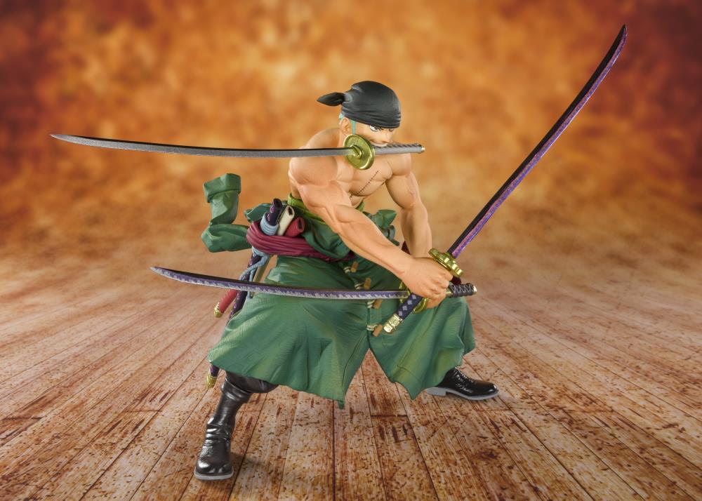 One Piece FiguartsZERO Pirate Hunter Zoro Gallery Image 6